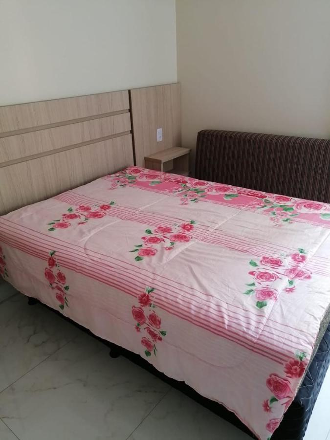 Caldas Novas - Go - Apartamento Parque Das Aguas Quentes Bloco 1 - Em Frente Clube Prive 外观 照片