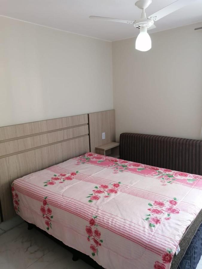 Caldas Novas - Go - Apartamento Parque Das Aguas Quentes Bloco 1 - Em Frente Clube Prive 外观 照片