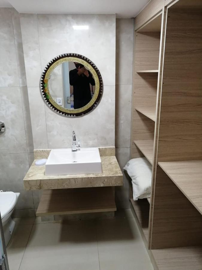 Caldas Novas - Go - Apartamento Parque Das Aguas Quentes Bloco 1 - Em Frente Clube Prive 外观 照片